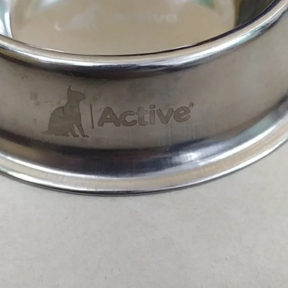 Pet feeding bowl - Picture 3 of 3